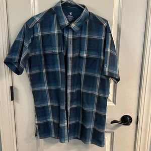 Kuhl mens short sleeve button up size XL